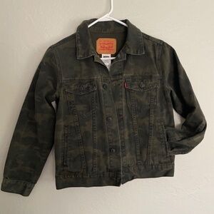 Levi's Camo Denim Jacket - Large